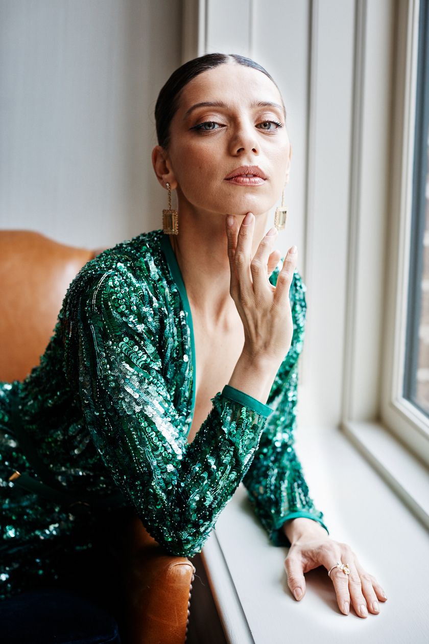 Angela Sarafyan photo #991707