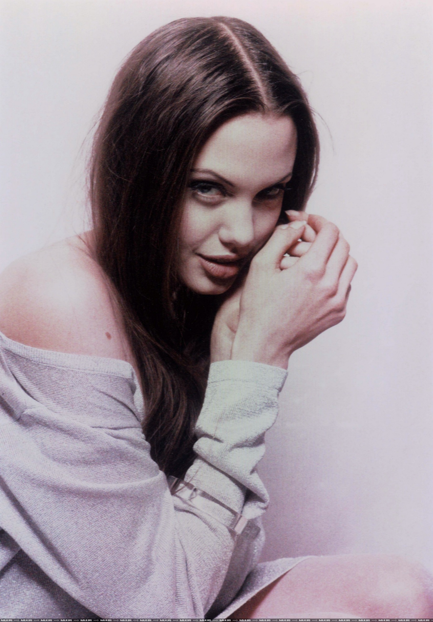 Angelina Jolie photo #28750