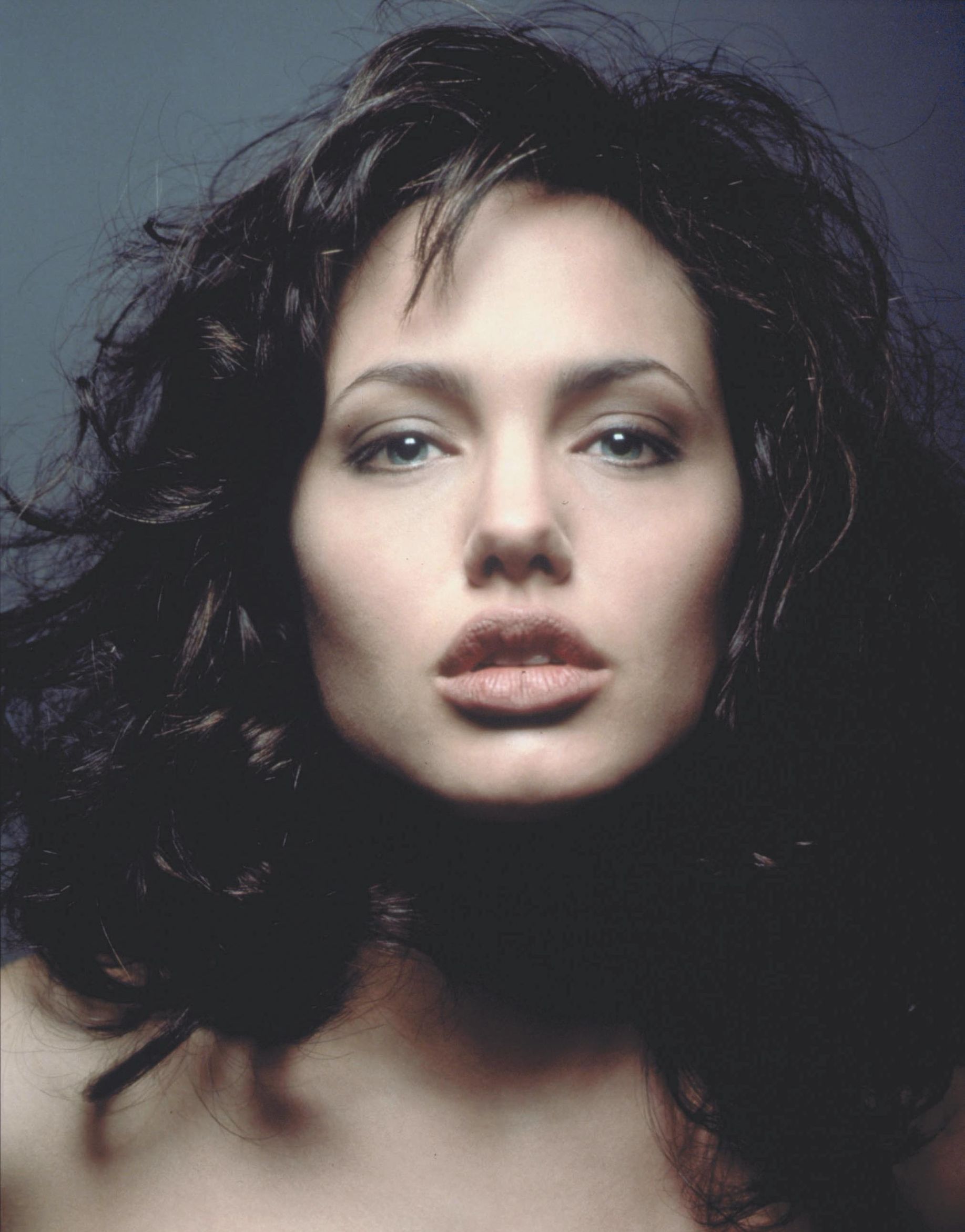 Angelina Jolie photo #106690