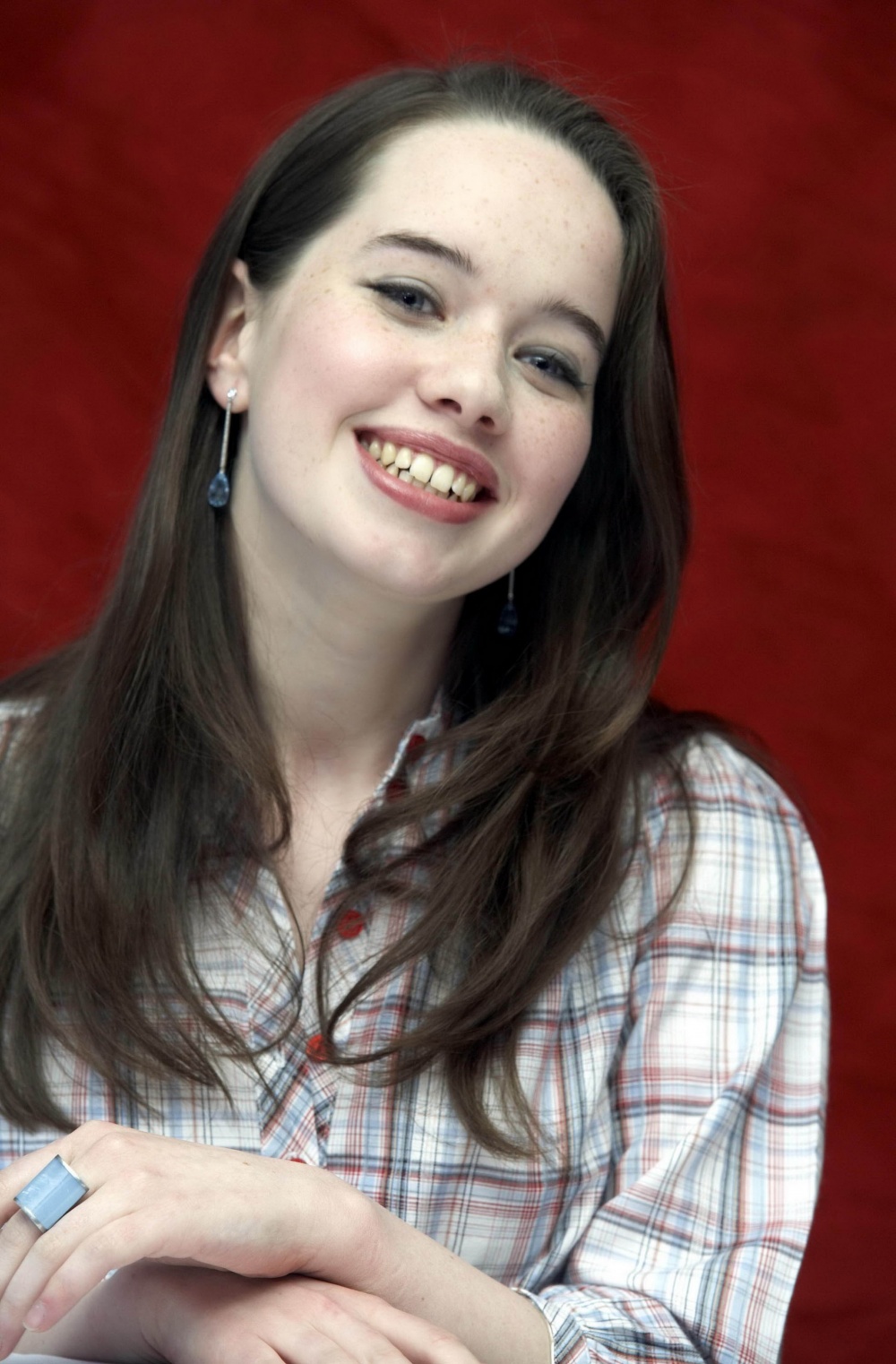 Anna Popplewell photo #352629