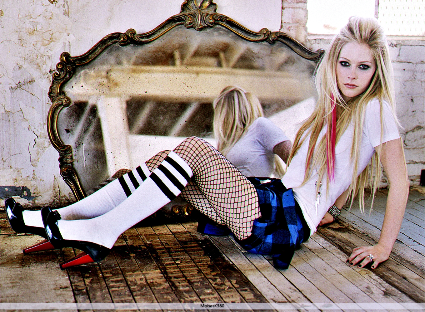 Avril Lavigne photo #999235