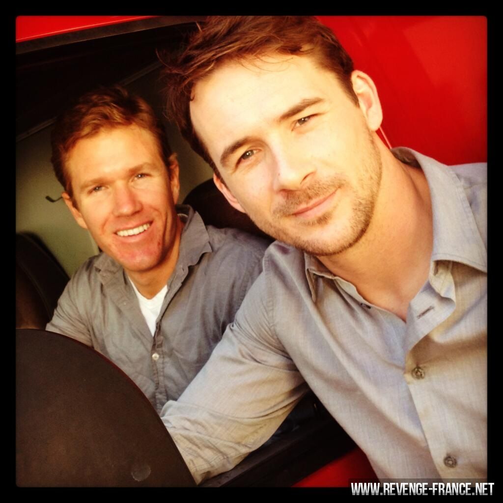 Barry Sloane photo #950686