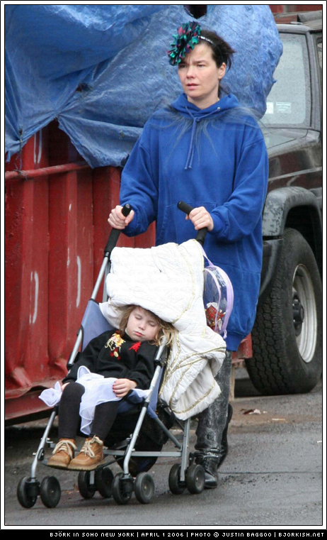 Bjork photo #30450