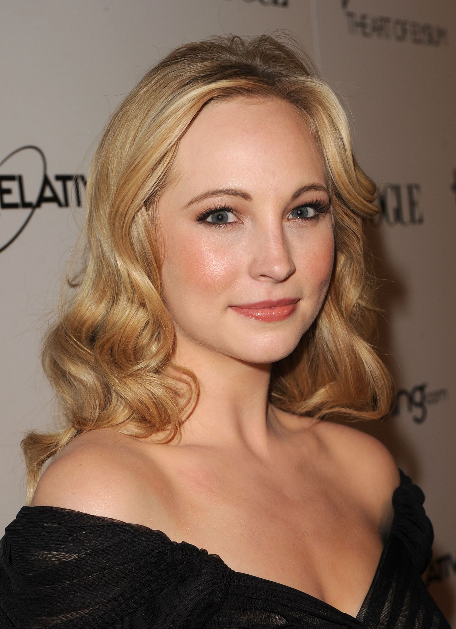 Candice Accola photo #302563