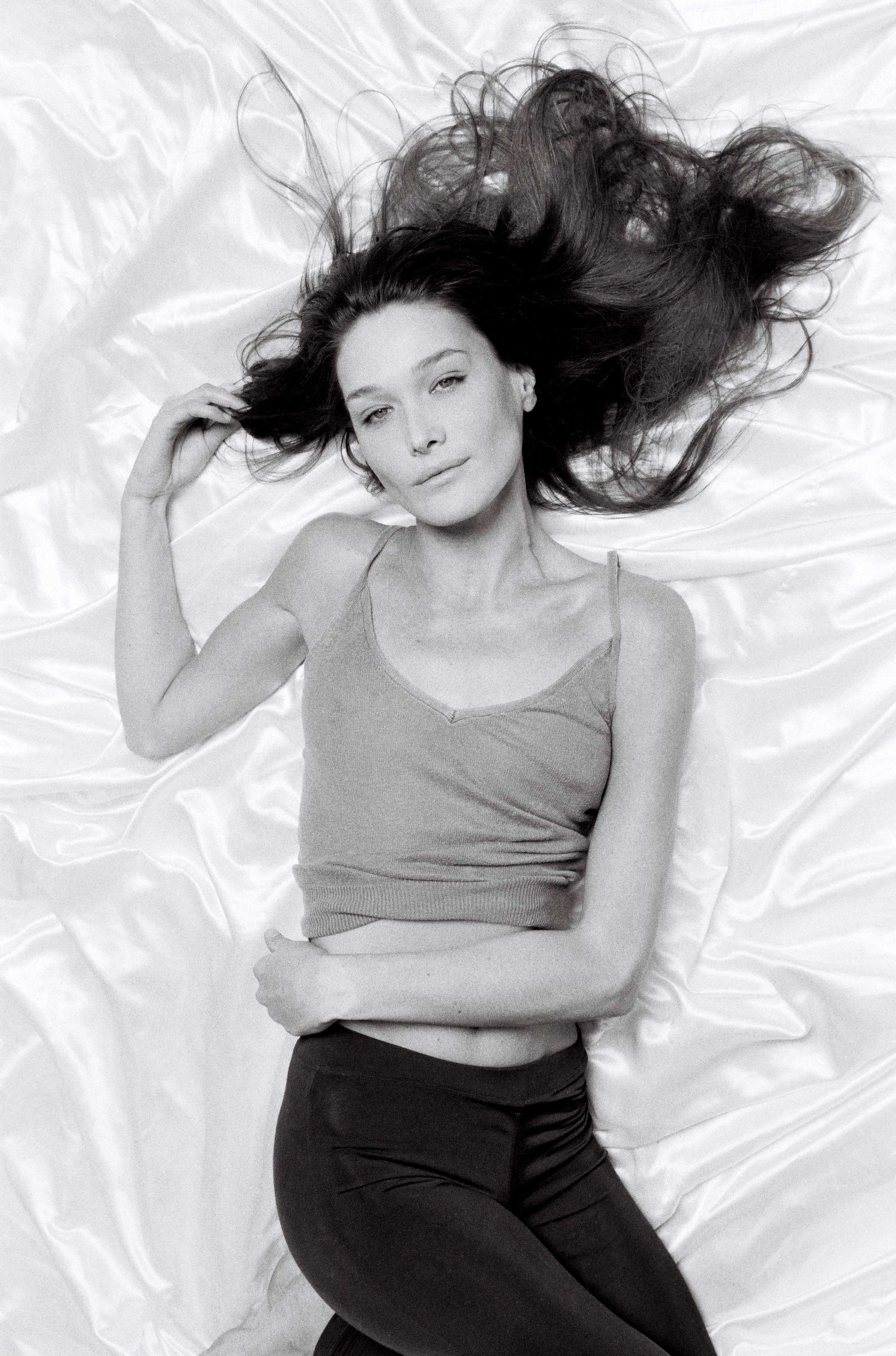 Carla Bruni photo #457193