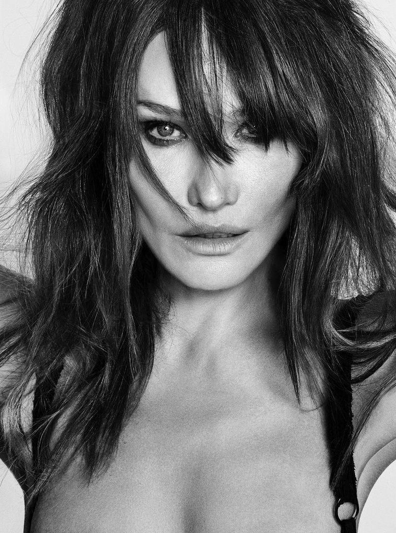 Carla Bruni photo #1059934