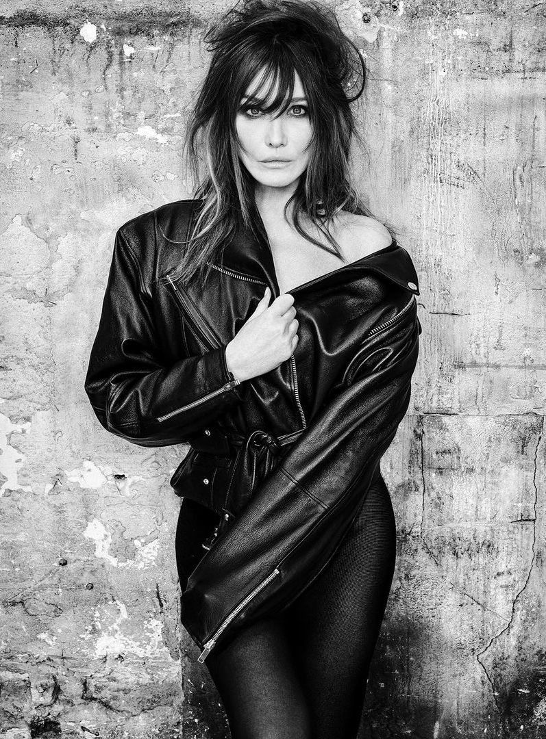 Carla Bruni photo #1059933