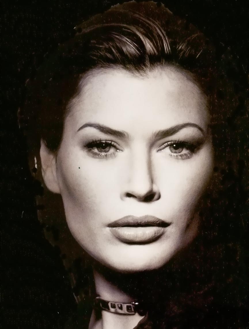 Carre Otis photo #136217