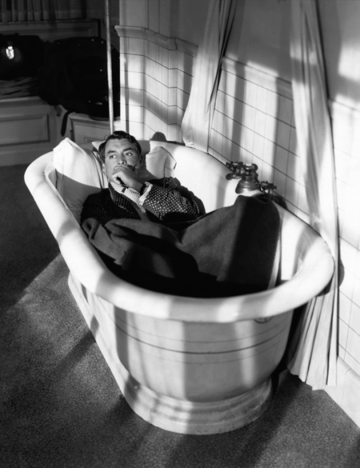 Cary Grant photo #130895