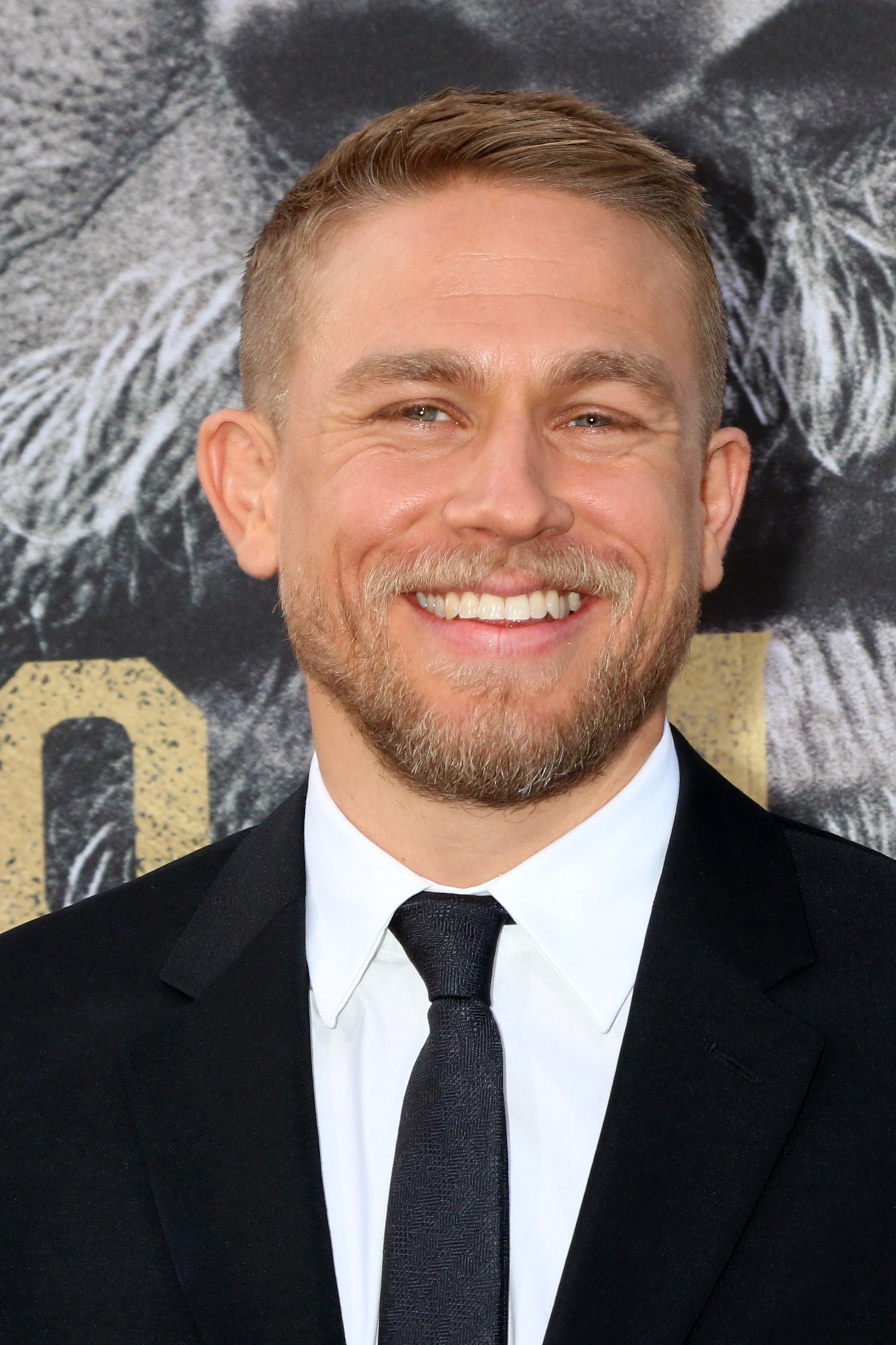 Charlie Hunnam photo #781706