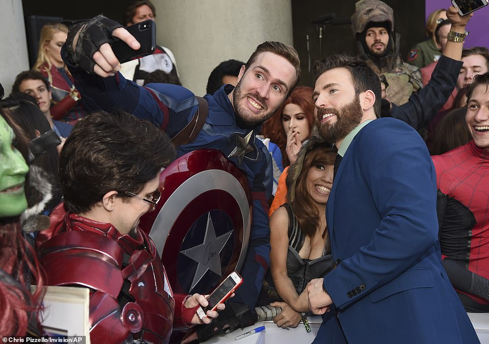 Chris Evans photo #900342