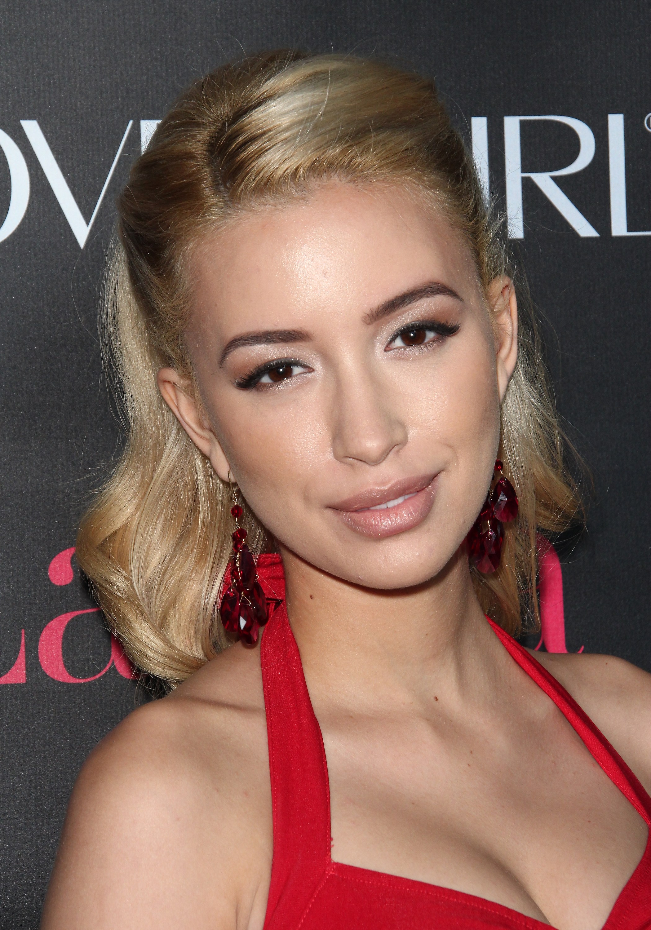 Christian Serratos photo #435795