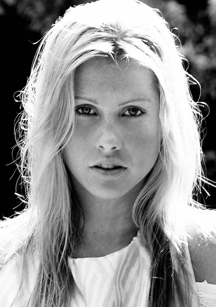 Claire Holt photo #388145