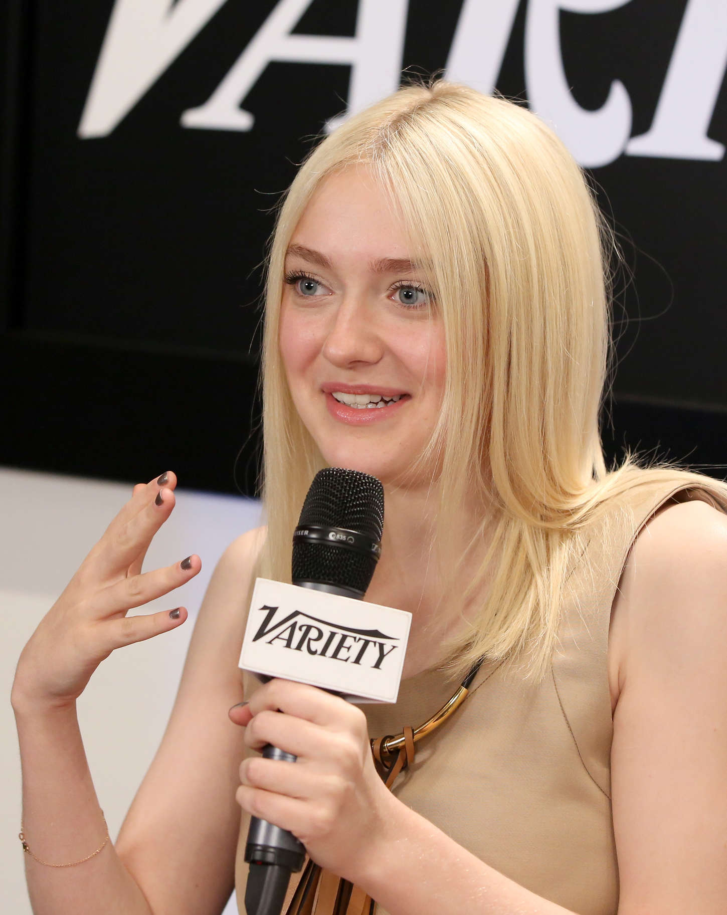 Dakota Fanning photo #522056