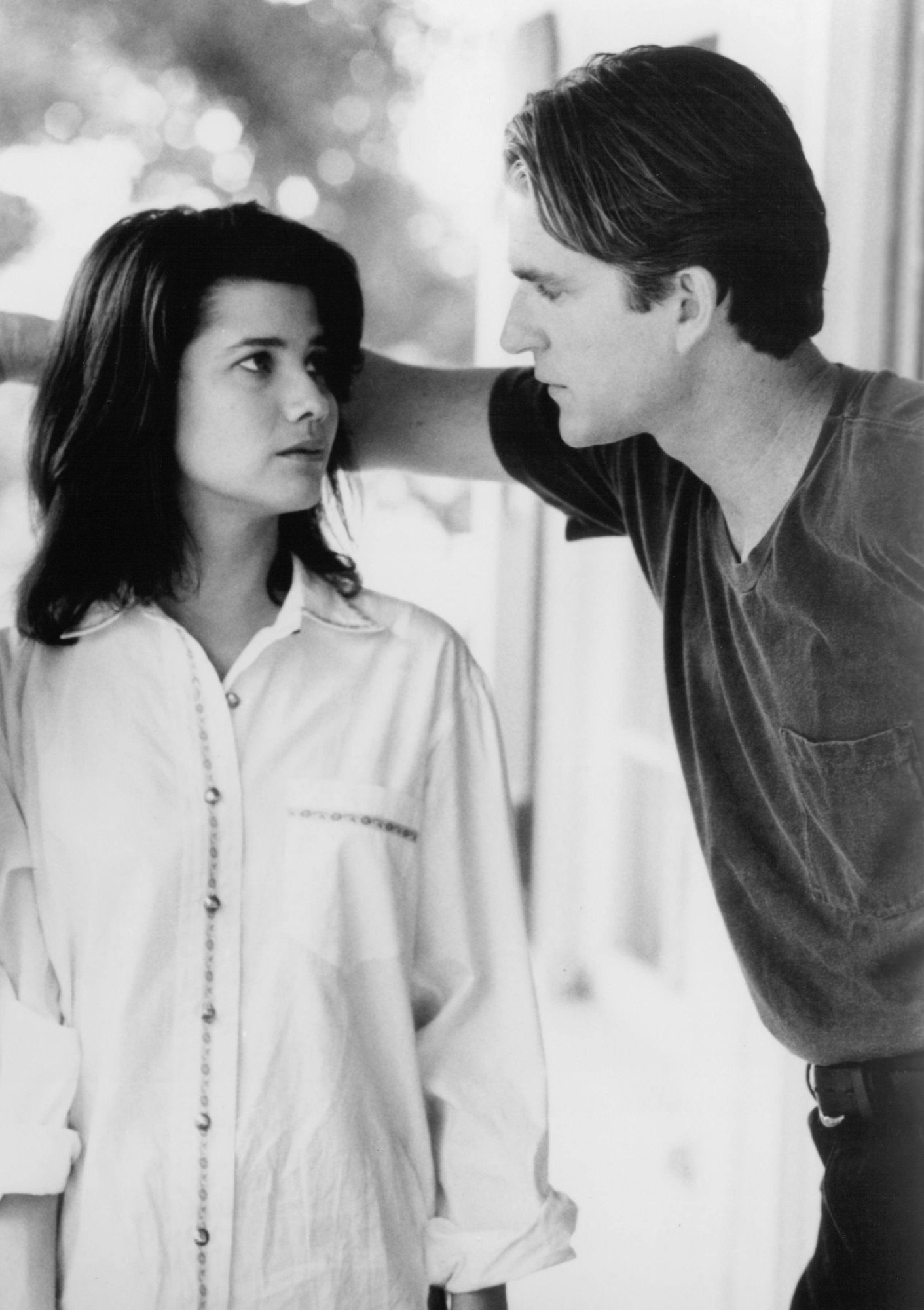 Daphne Zuniga photo #282629