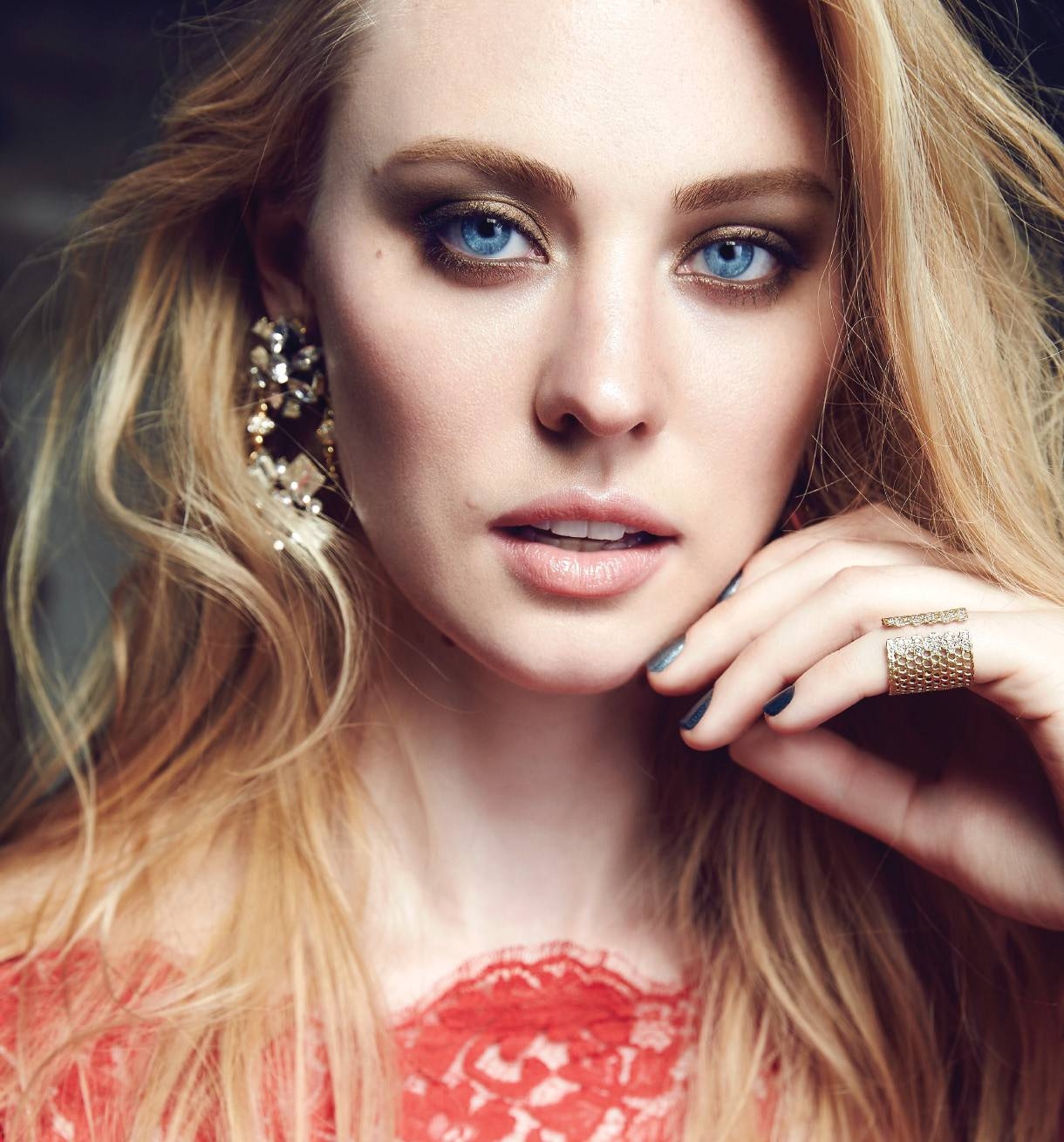 Deborah Ann Woll photo #683374