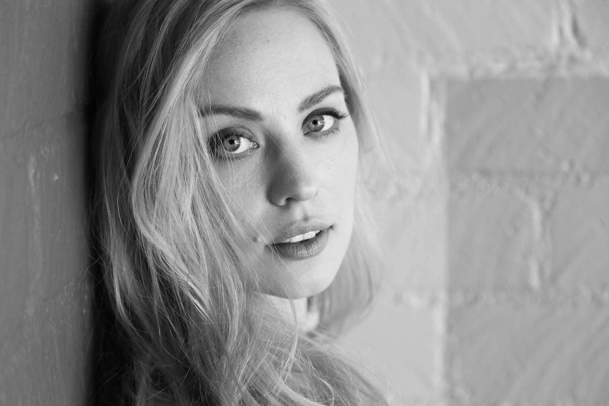 Deborah Ann Woll photo #725747