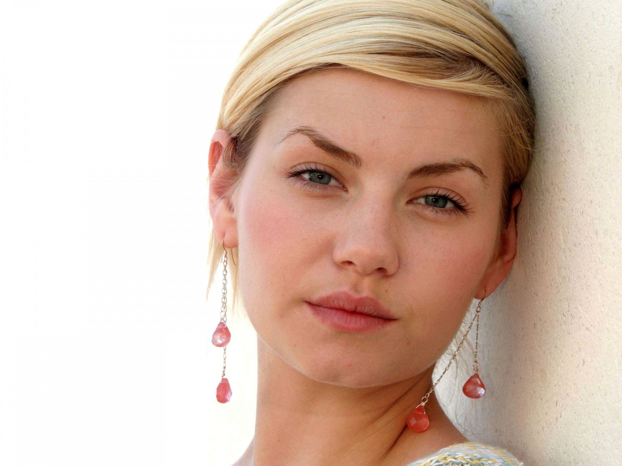 Elisha Cuthbert photo #449244