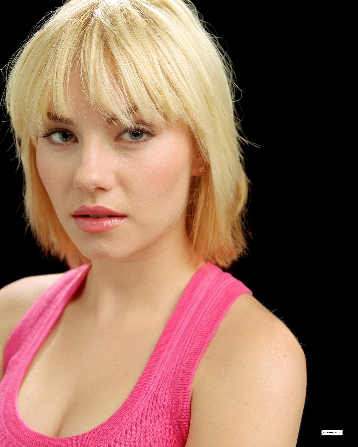 Elisha Cuthbert photo #115128