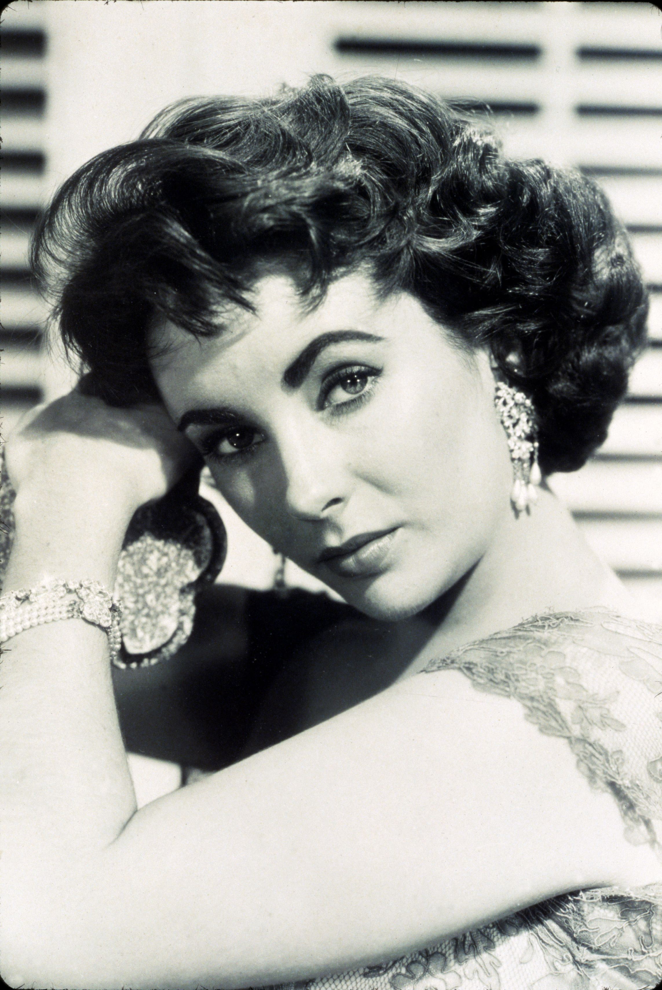 Elizabeth Taylor photo #318504 | Celebs-Place.com