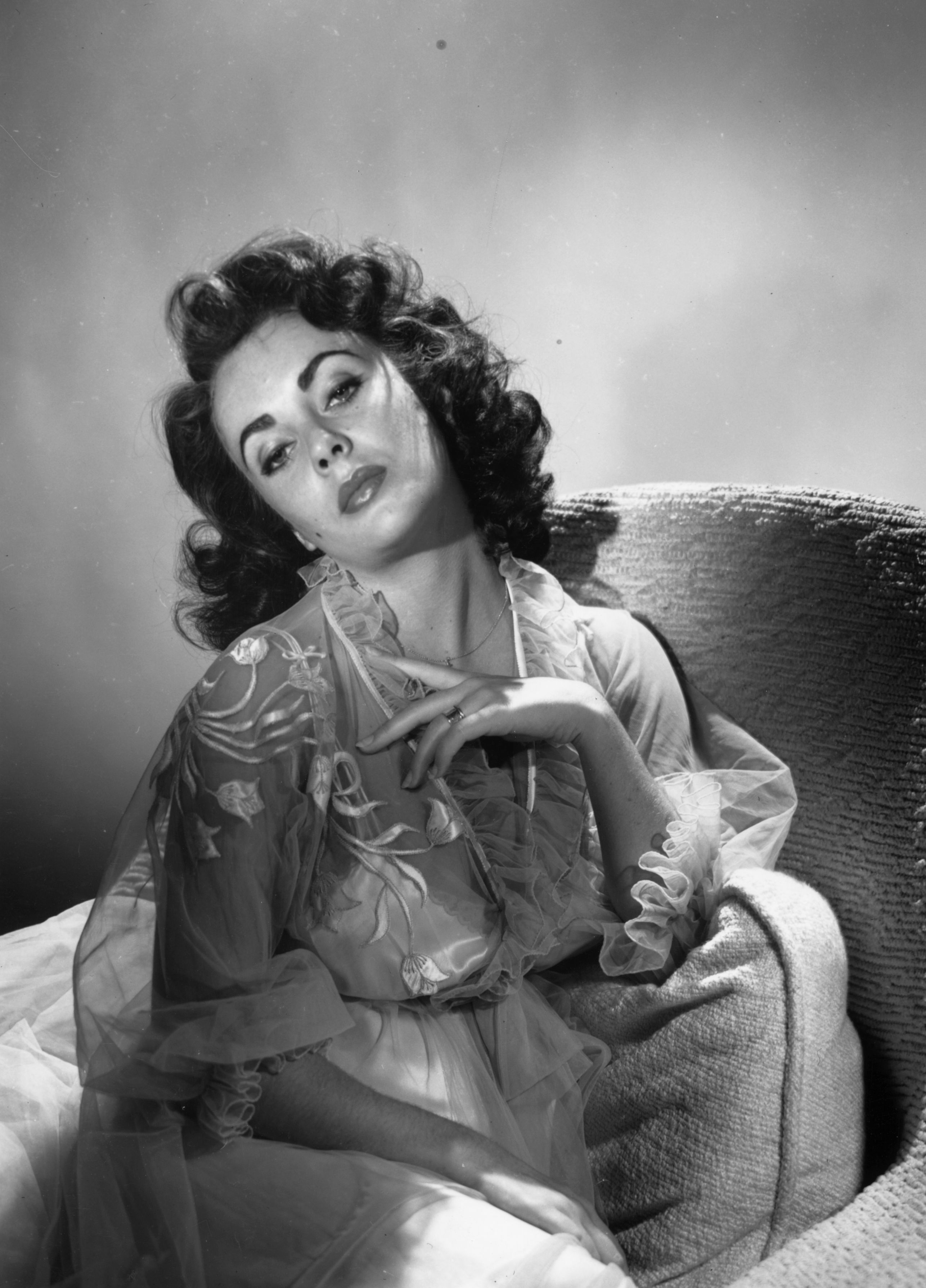 Дочь элизабет. Элизабет Тейлор. Элизабет Тейлор Elizabeth Taylor. Лиз Тейлор фото. Элизабет Тейлор стиль.