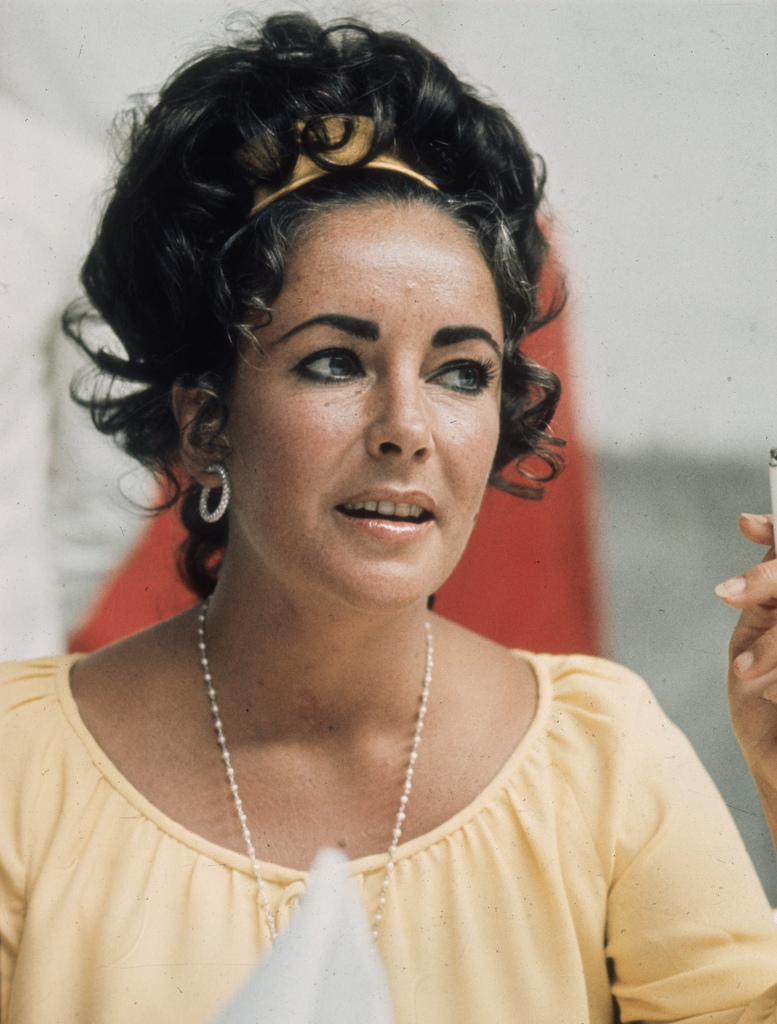 Elizabeth Taylor photo #176815