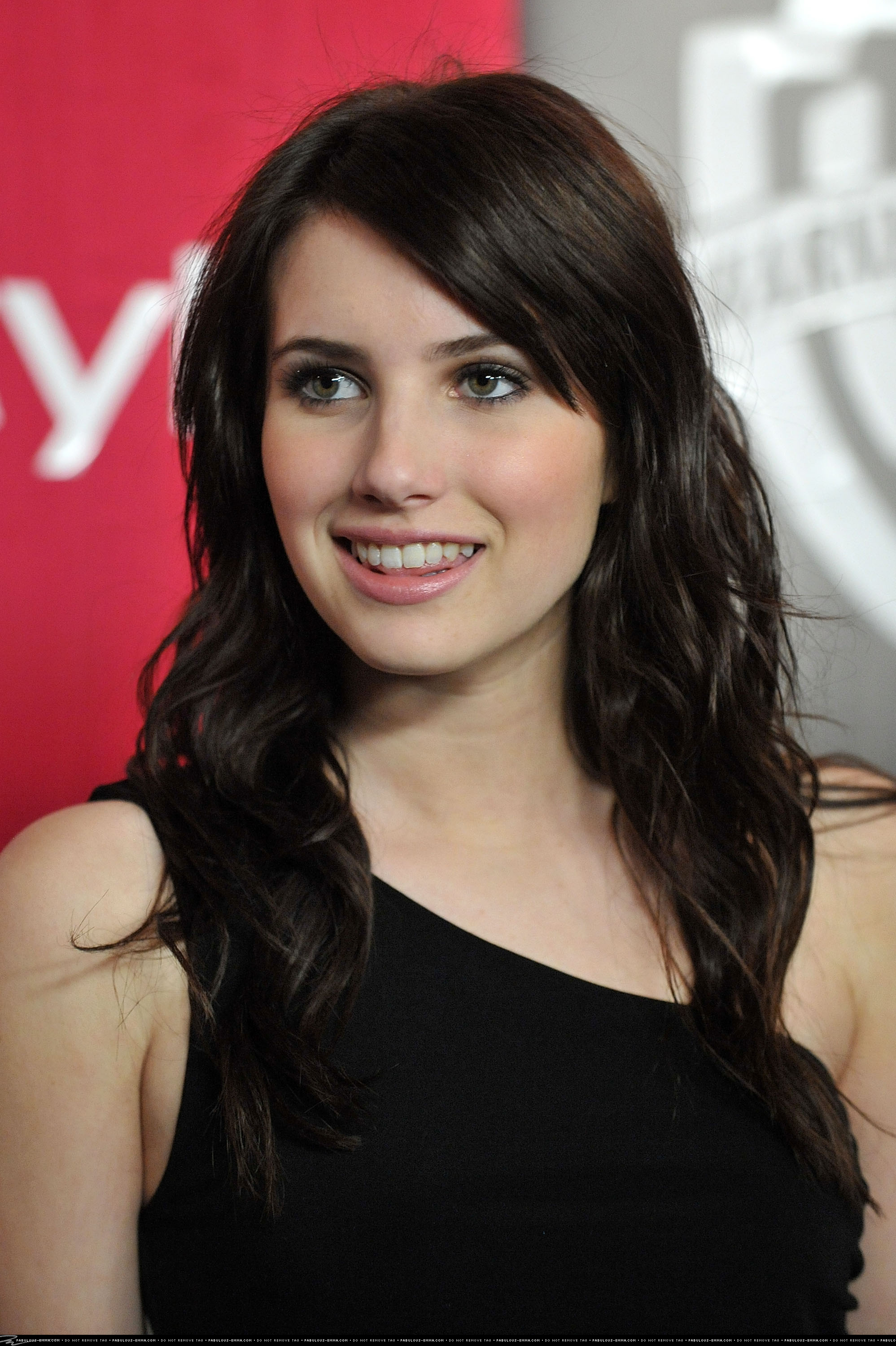 Emma Roberts photo #85184