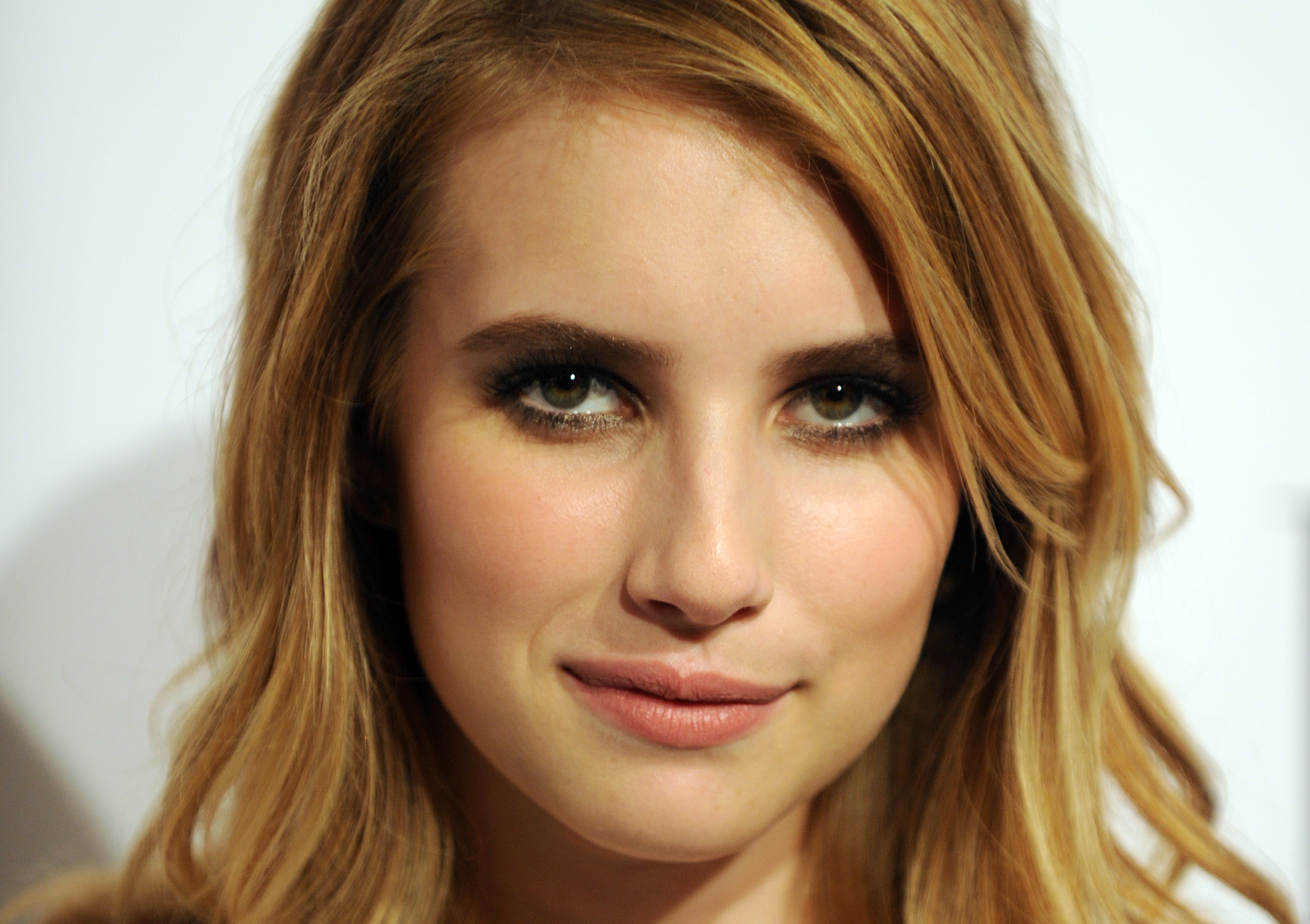 Emma Roberts photo #447622