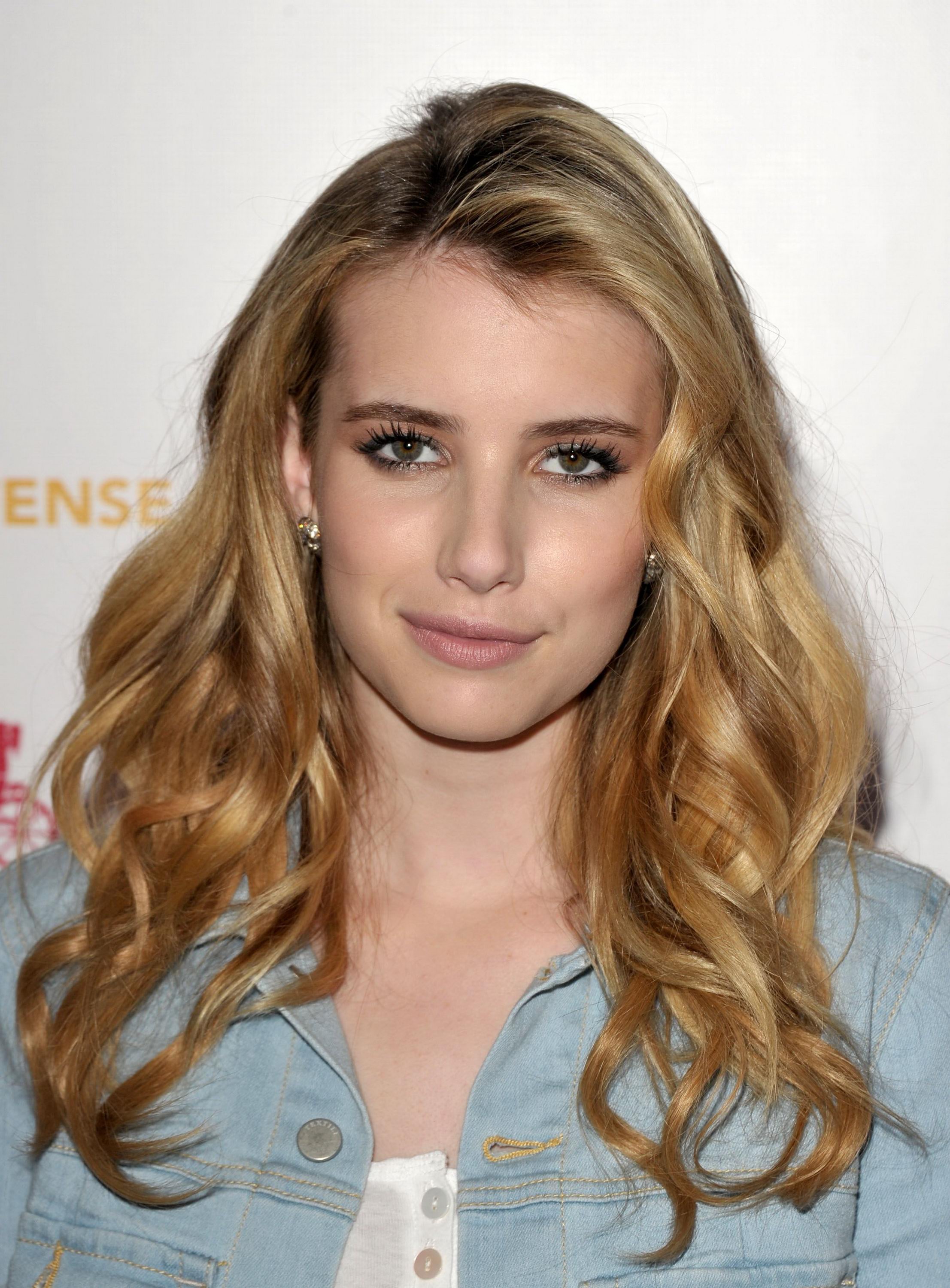 Emma Roberts photo #287346