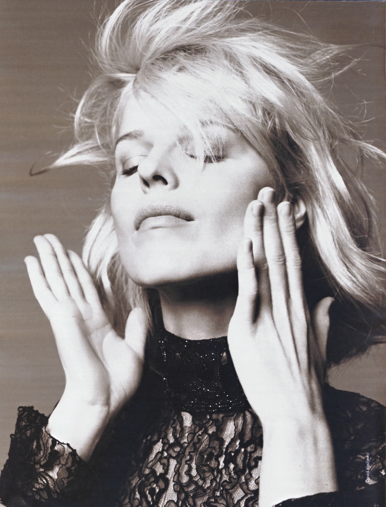 Eva Herzigova photo #100489