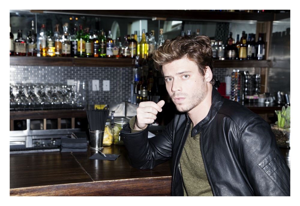 Francois Arnaud photo #516500