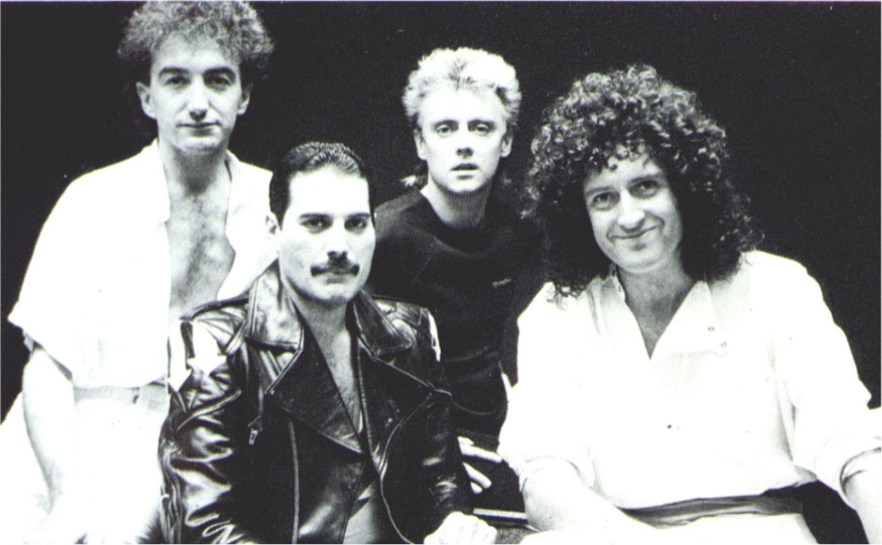 Queen in the beginning. Группа Queen. Рок группа Квин. Queen Band 1984. Группа Queen 1985.