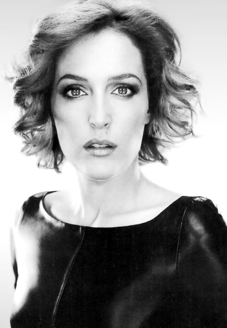 Gillian Anderson photo #50786