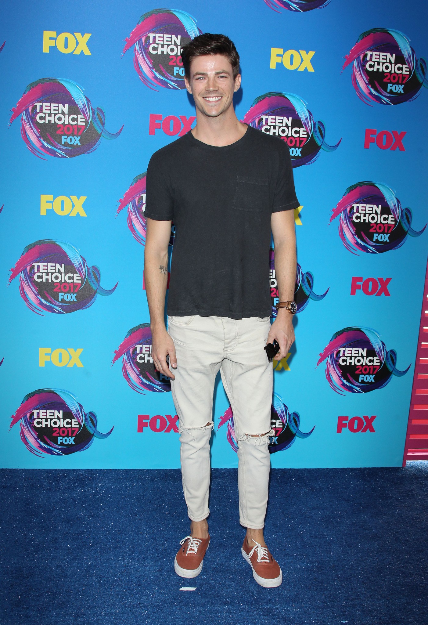 Grant Gustin photo #1015771