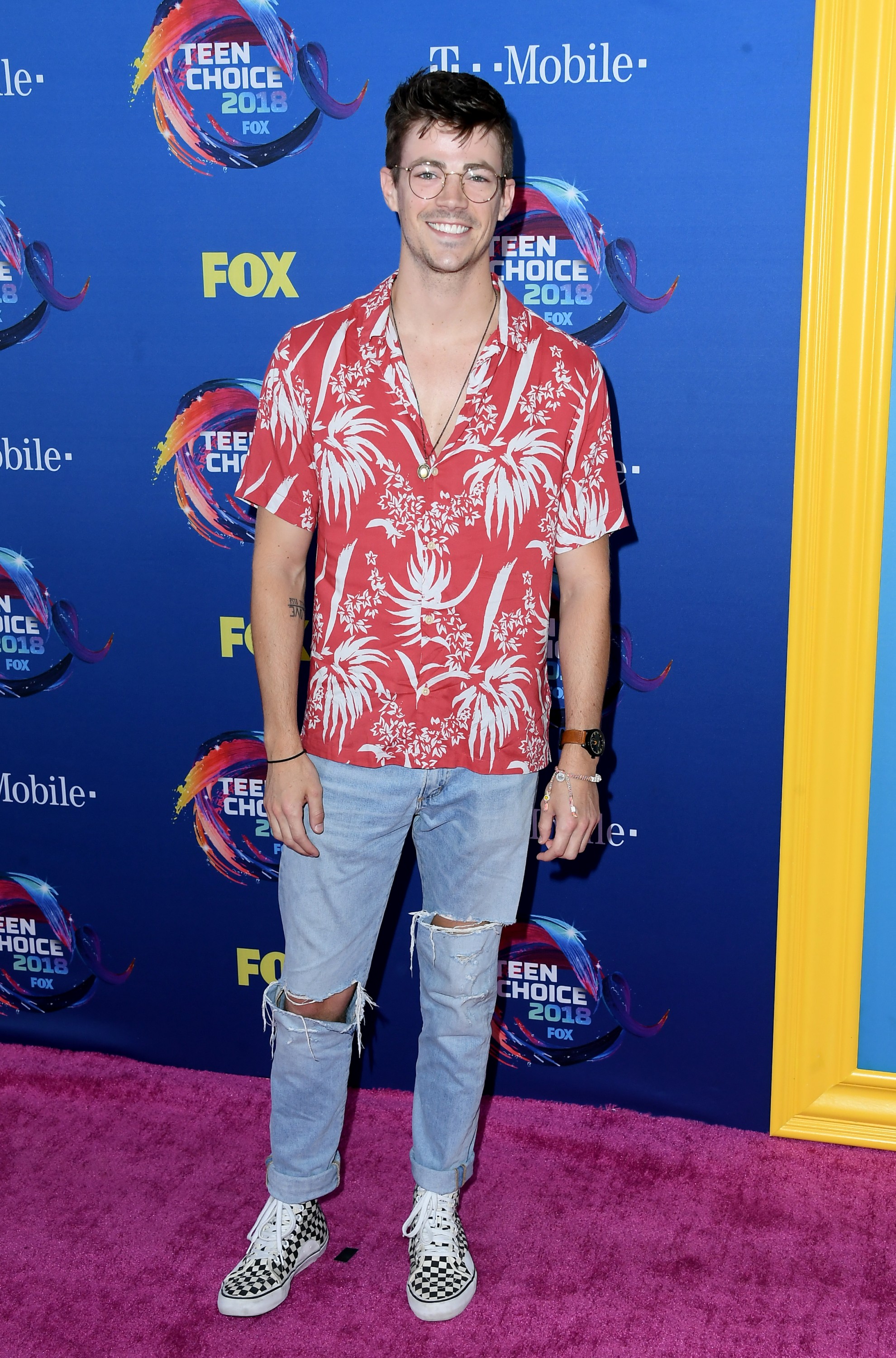 Grant Gustin photo #1015773