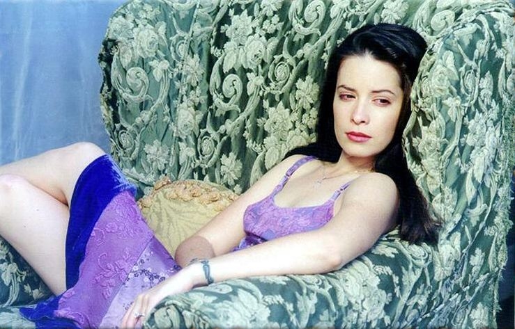 Holly Marie Combs photo #16000