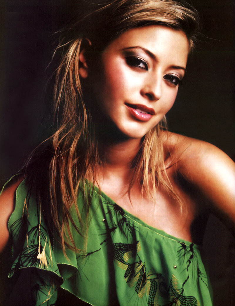 Holly Valance photo #18547