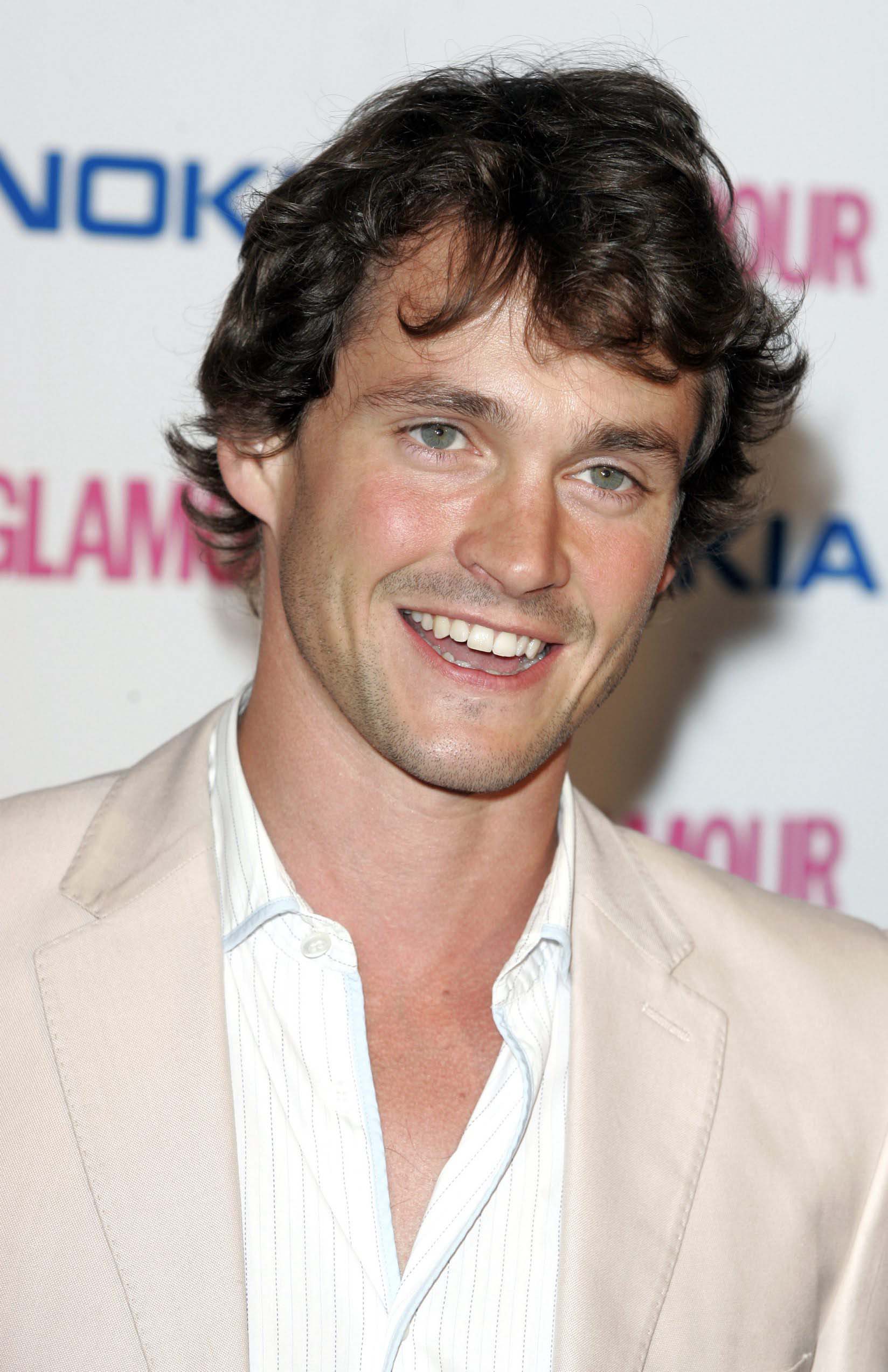 Hugh Dancy photo #107807