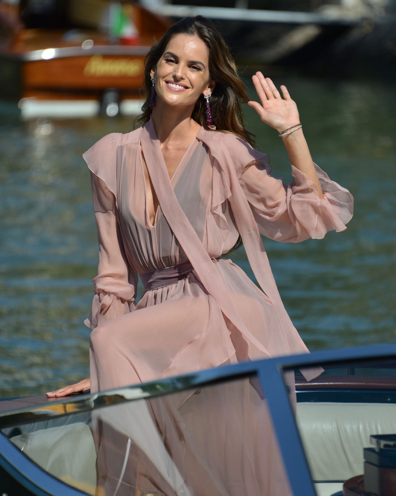 Izabel Goulart photo #800990