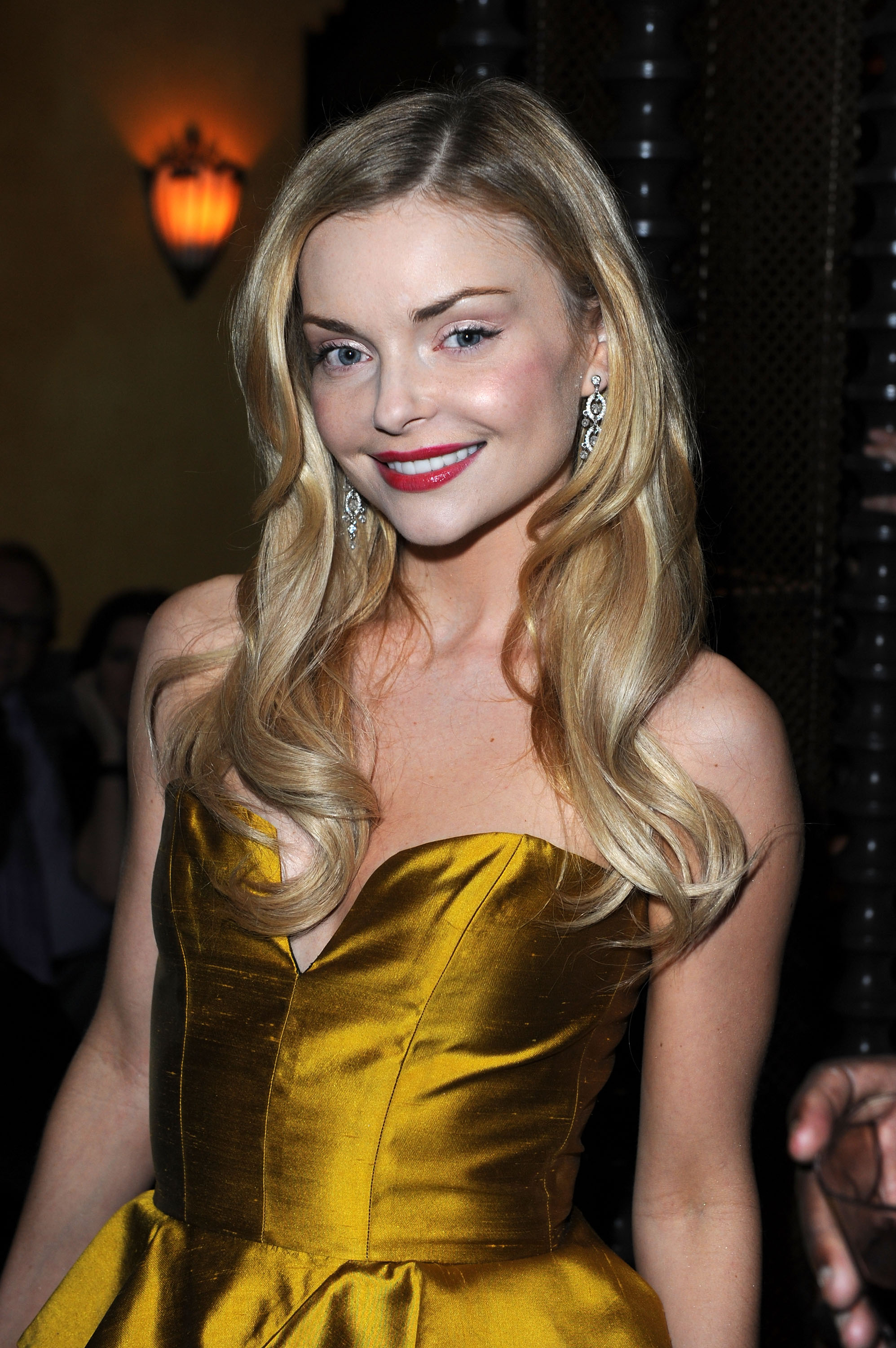 Izabella Miko photo #213800