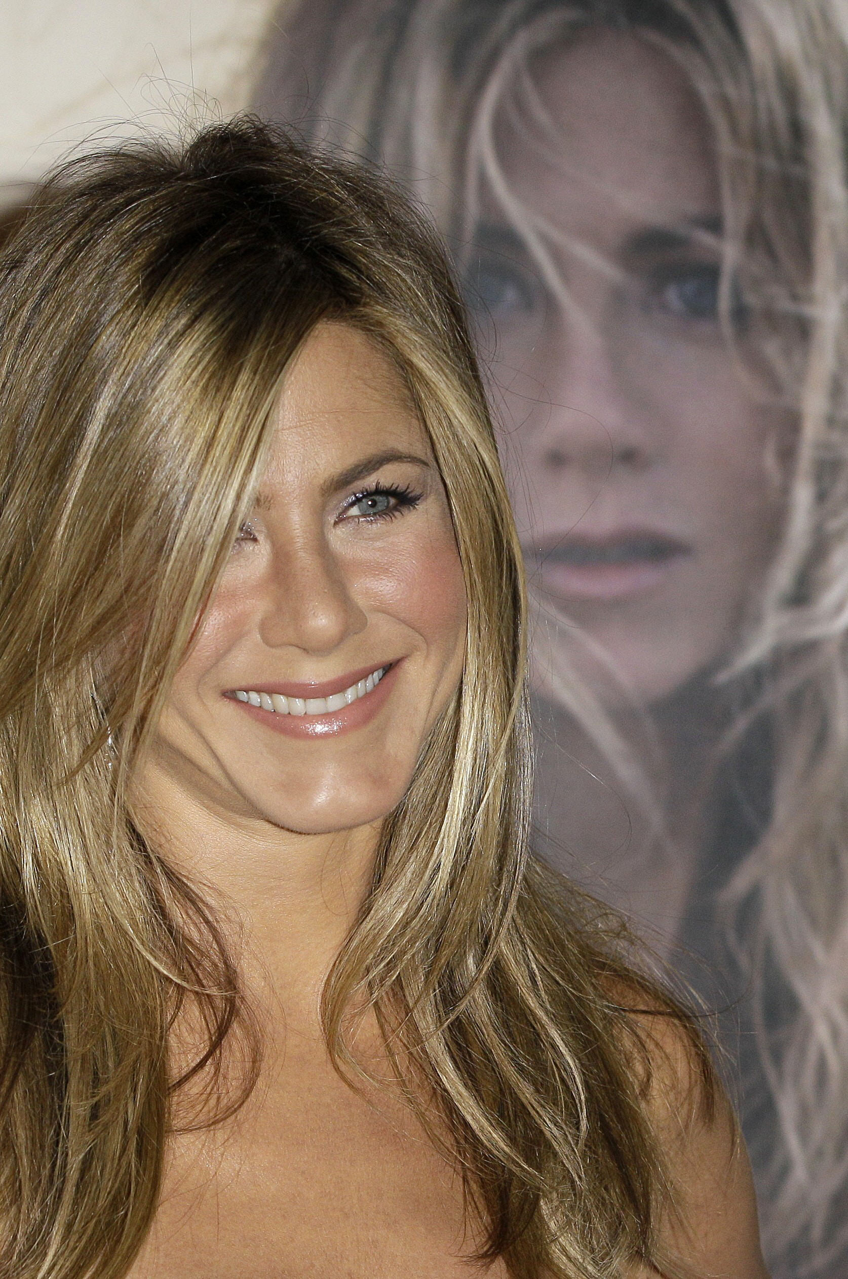 Jennifer Aniston photo #207597