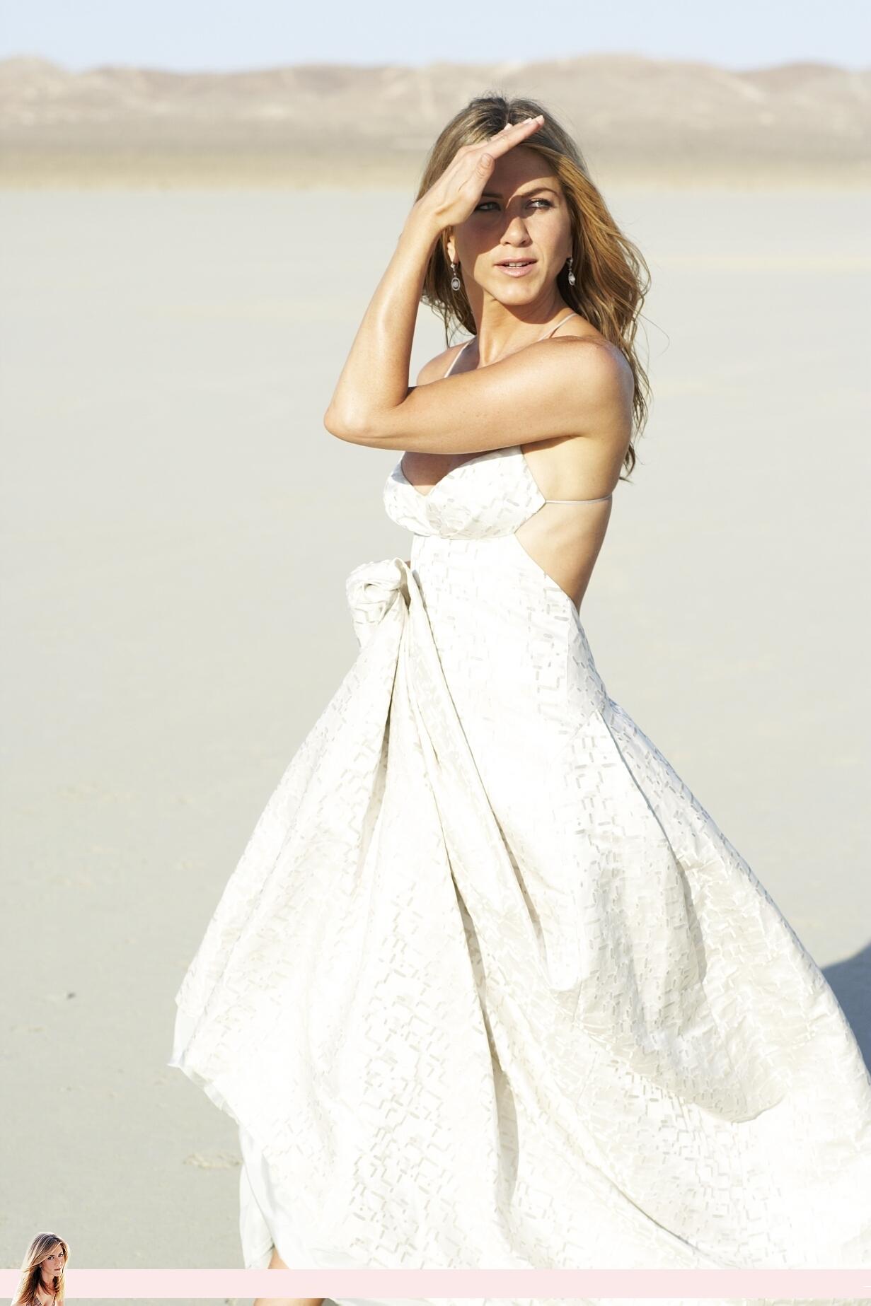 Jennifer Aniston photo #211405