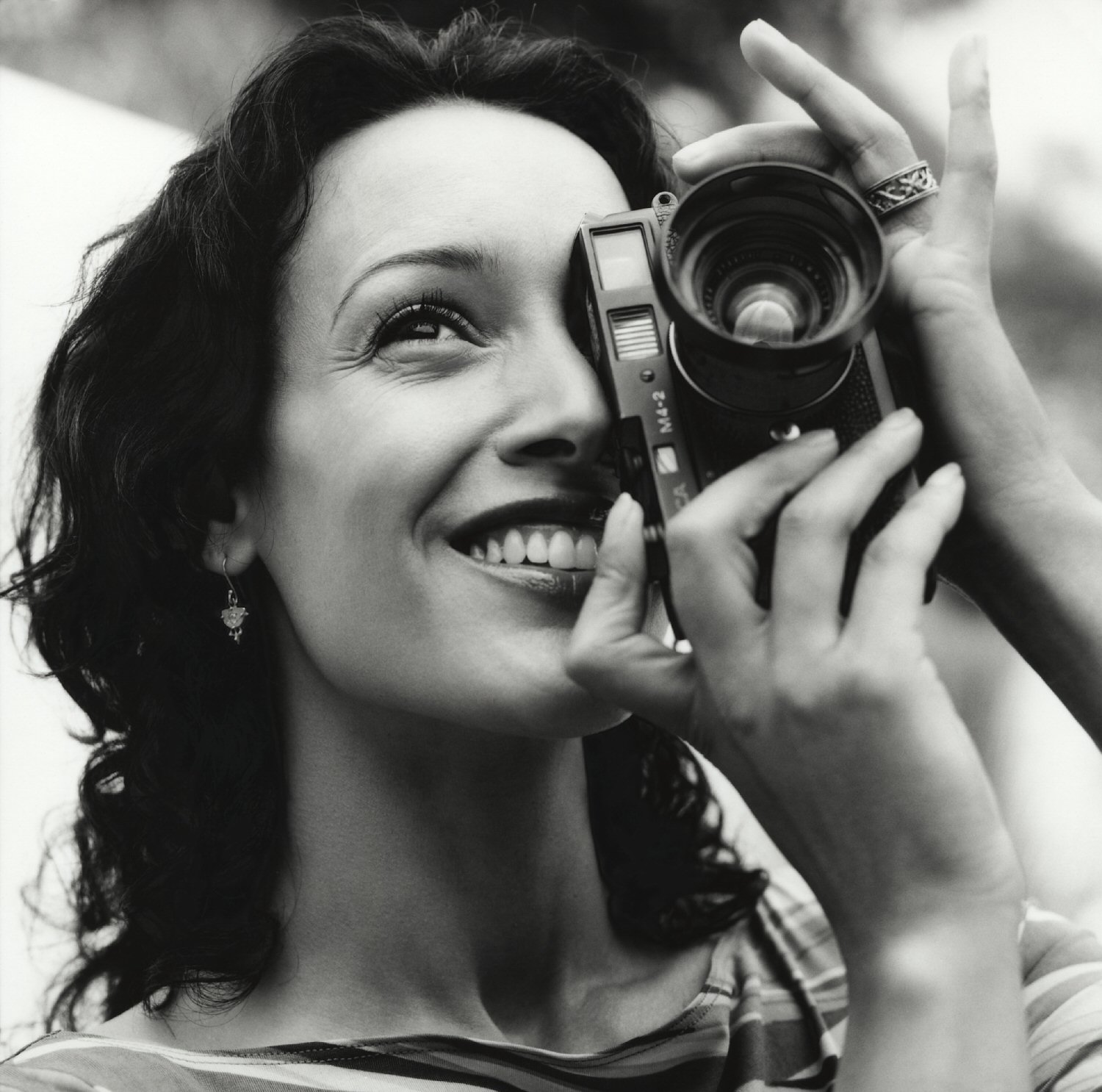 Jennifer Beals photo #158080