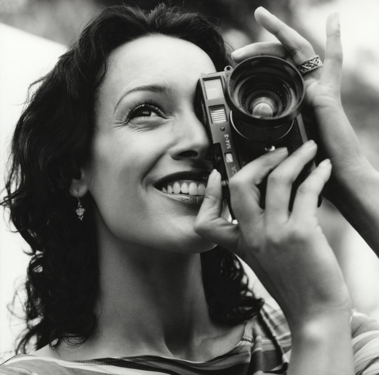 Jennifer Beals photo #131158