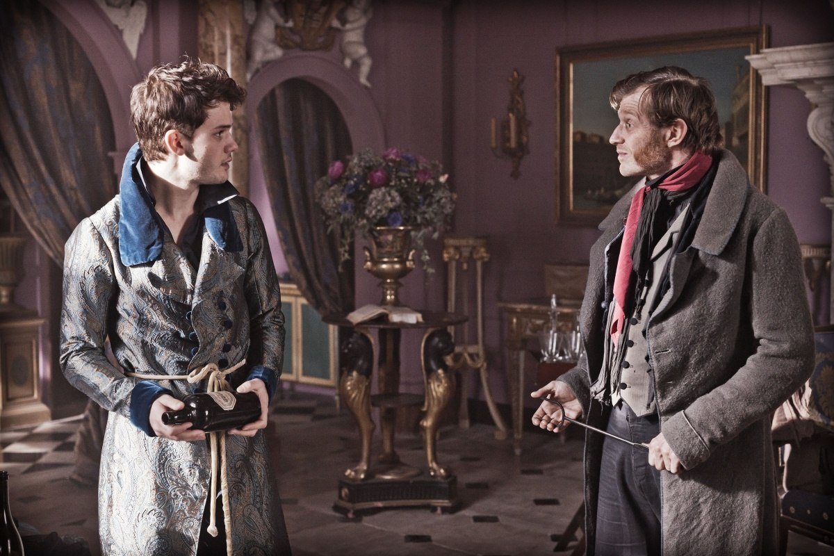 Jeremy Irvine photo #596549