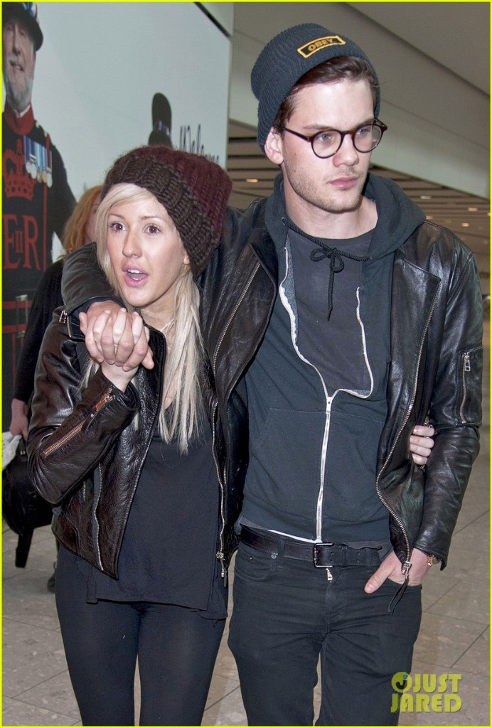 Jeremy Irvine photo #597066