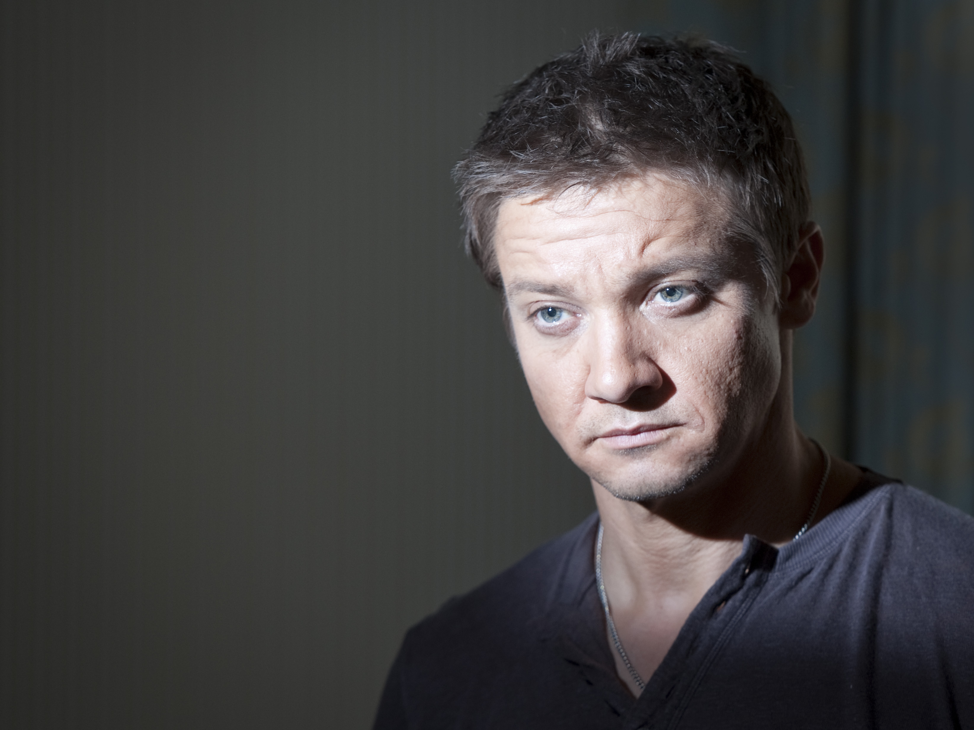 Jeremy Renner photo #417193