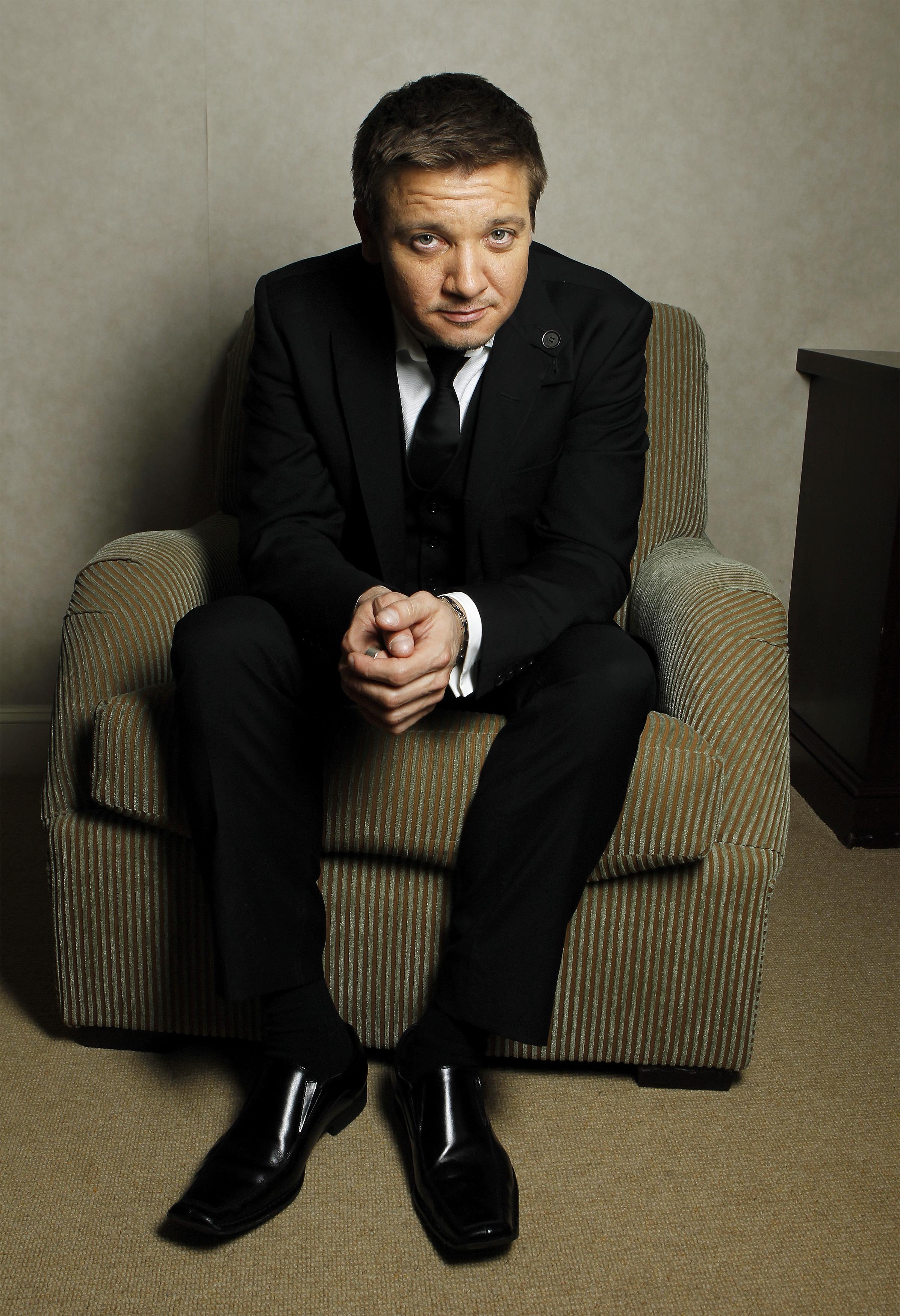 Jeremy Renner photo #466055