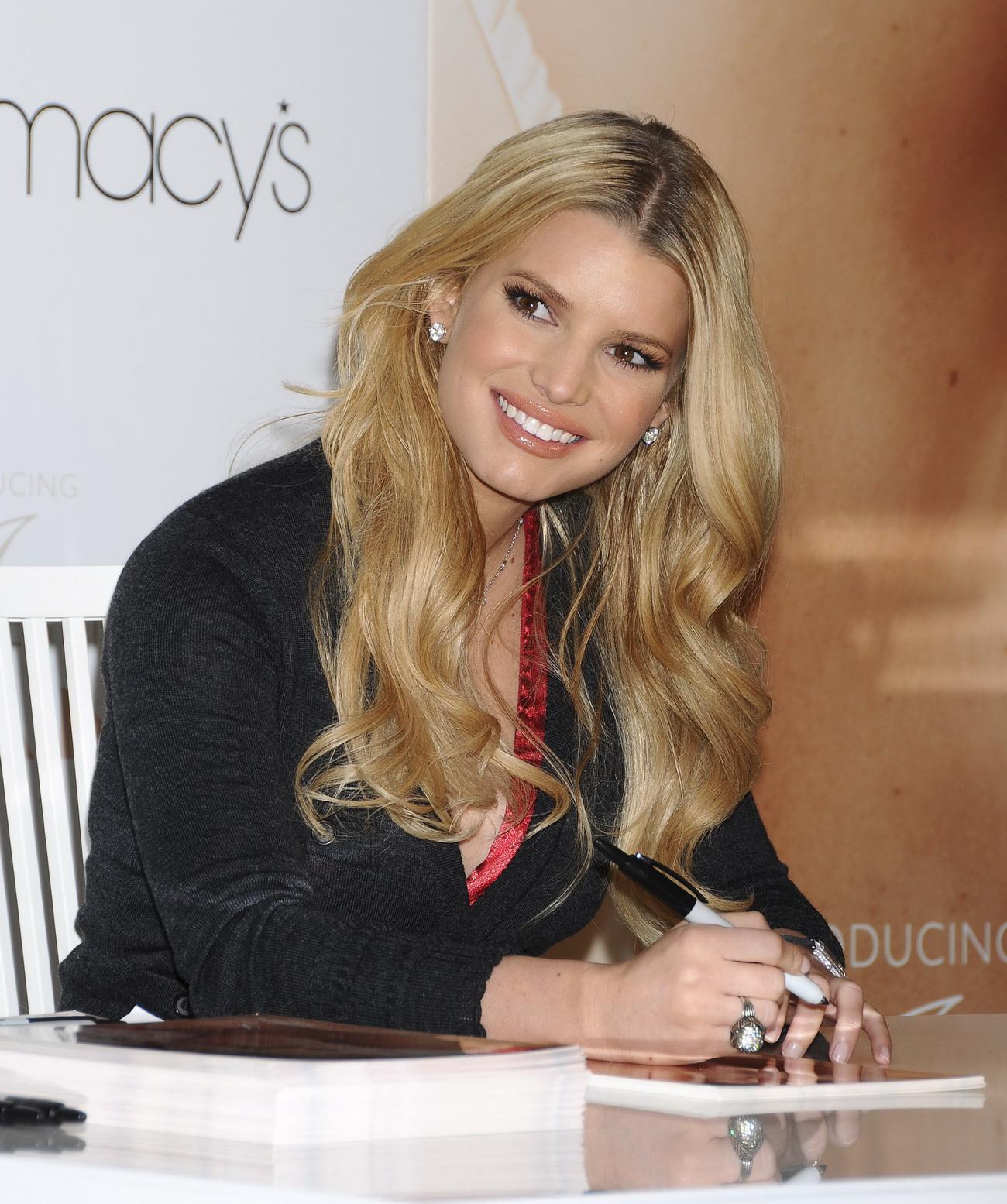 Jessica Simpson photo #85610