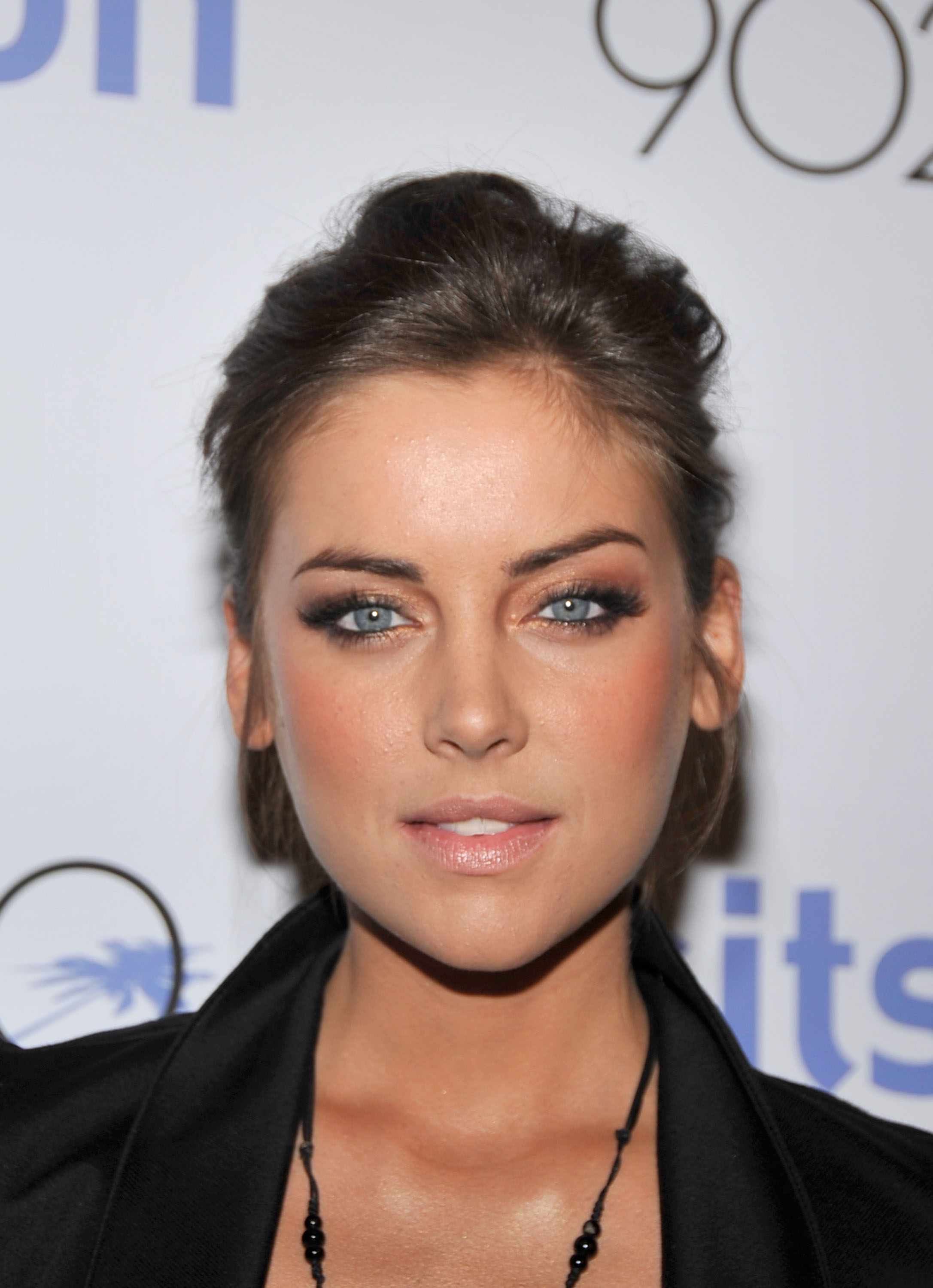 Jessica Stroup photo #160674